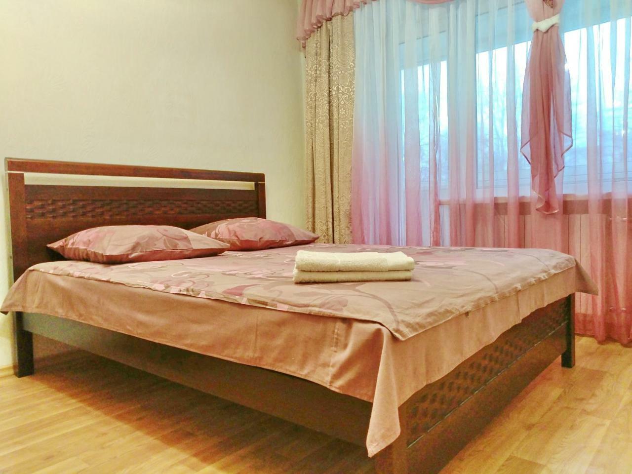 1-Комнатная Квартира С Кухней Люкс На Пр. А. Поля, 62 Dnipro Esterno foto