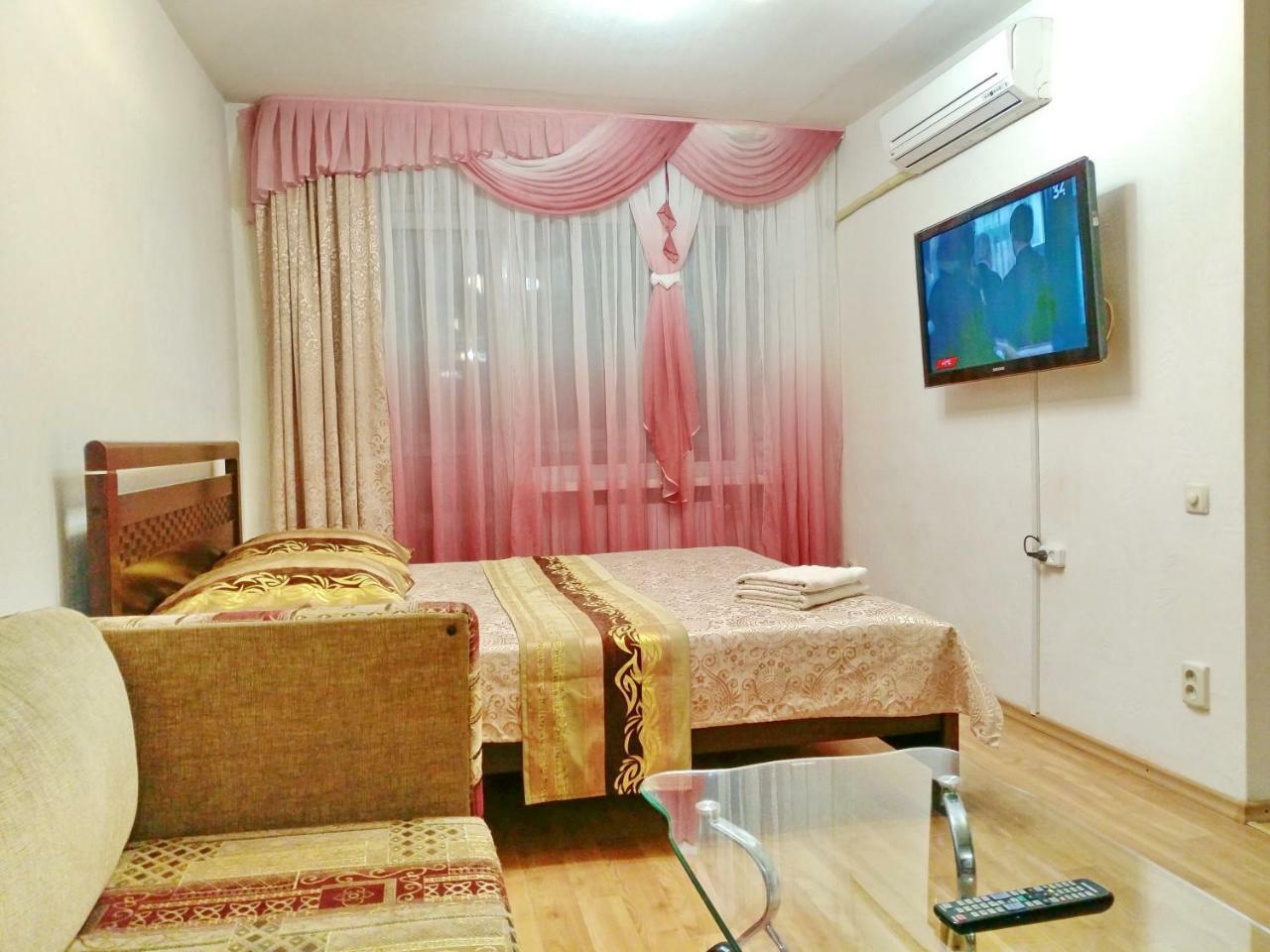 1-Комнатная Квартира С Кухней Люкс На Пр. А. Поля, 62 Dnipro Esterno foto